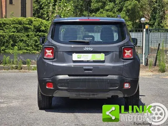 Usata Jeep Renegade Limited 120 CV (88 kW) 2023 Grigio scuro SUV