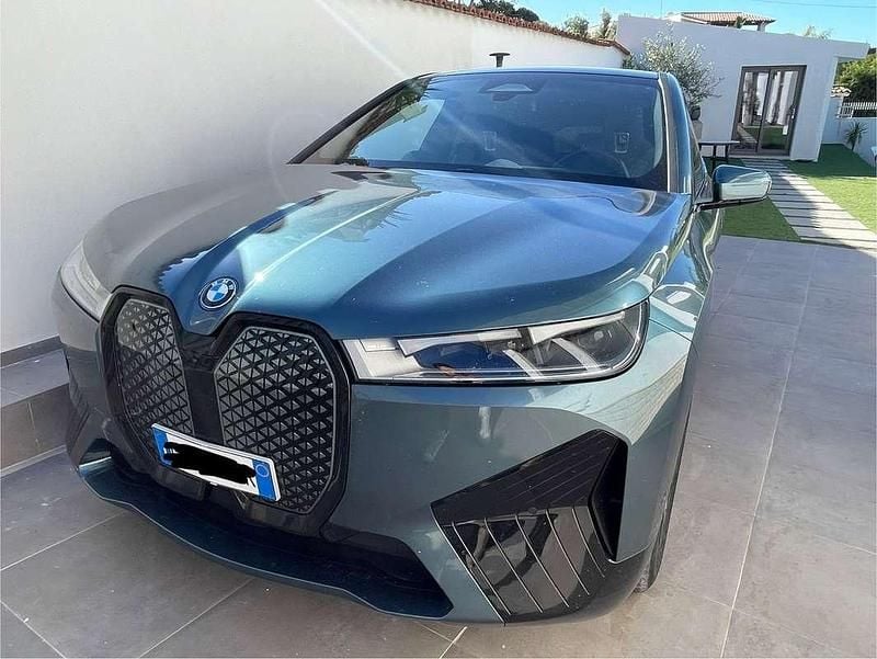 Begagnad BMW iX 102 kW (139 HK) 2022 SUV