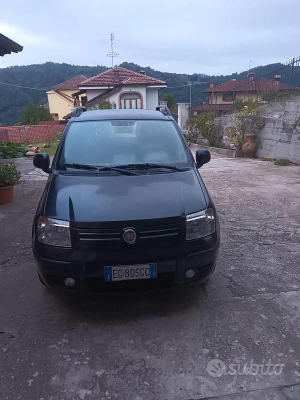 Usata Fiat Panda 69 CV (50 kW) 2011 Utilitaria