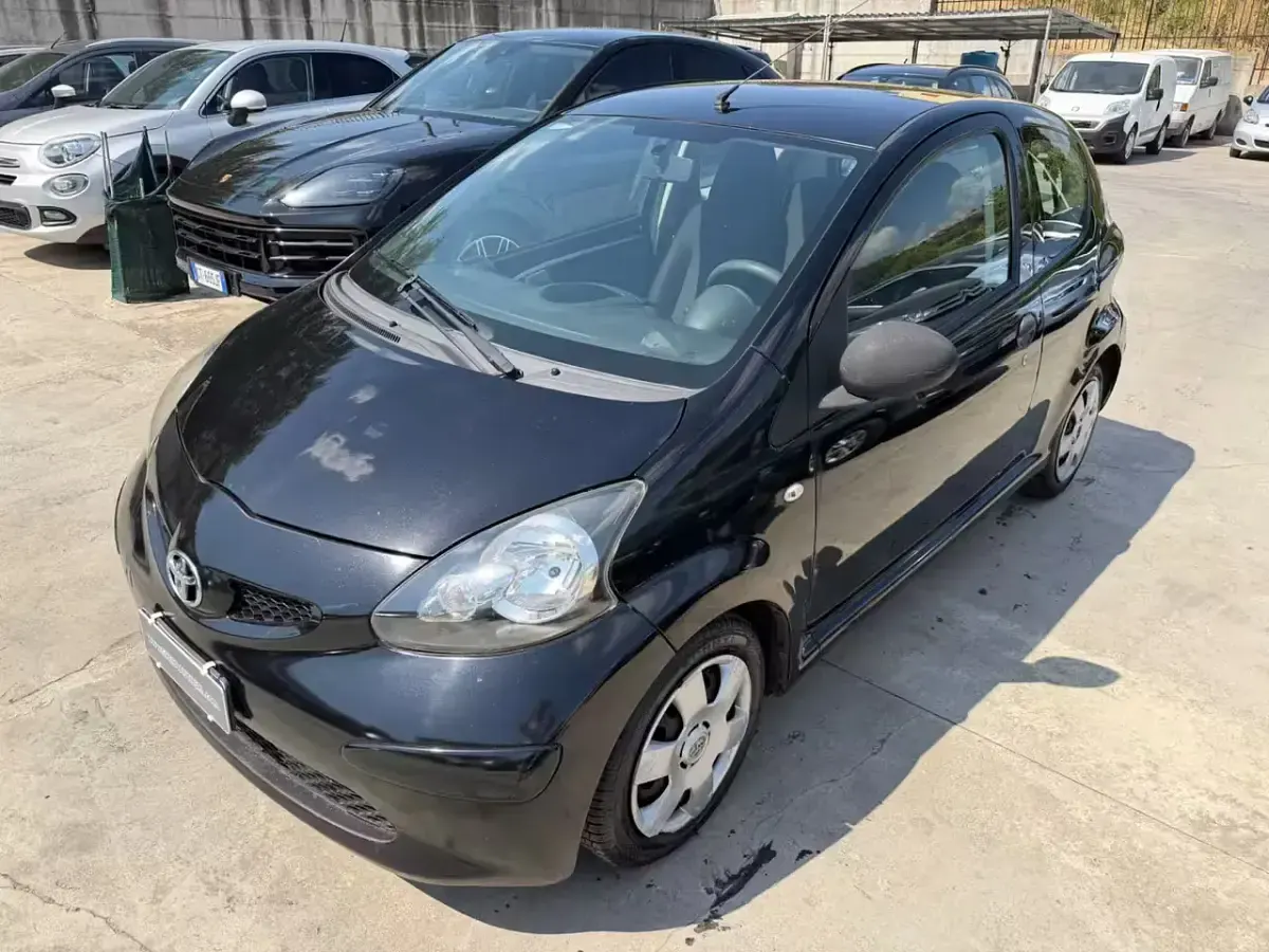 Usata Toyota Aygo 68 CV (50 kW) 2008 Utilitaria