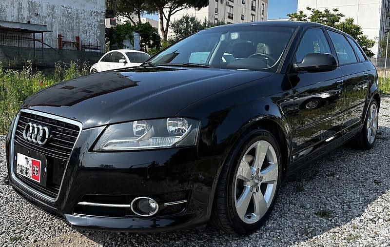 Usata Audi A3 Ambition 104 CV (76 kW) 2012 Grigio Utilitaria
