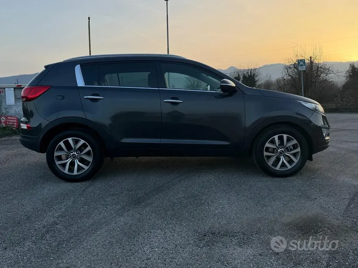 Usata Kia Sportage Active 116 CV (85 kW) 2015 Grigio SUV