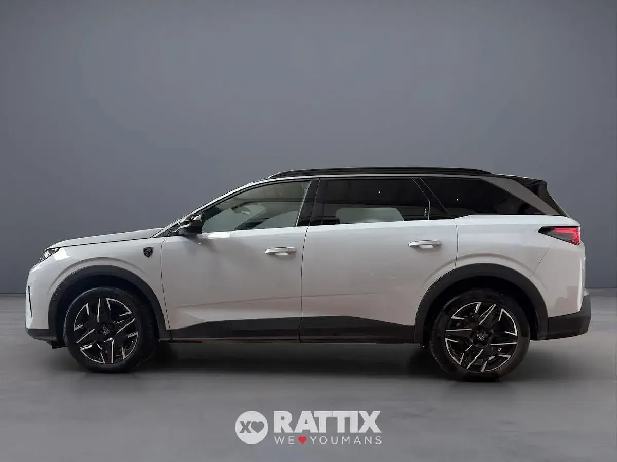 Usata Peugeot 5008 GT 145 CV (106 kW) 2025 Bianco okenite SUV