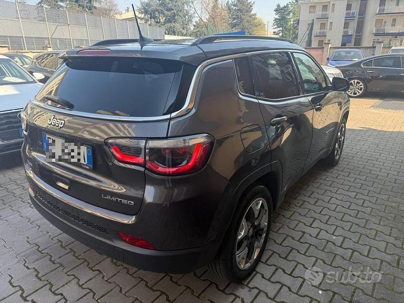 Usata Jeep Compass Limited 120 CV (88 kW) 2017 Grigio SUV
