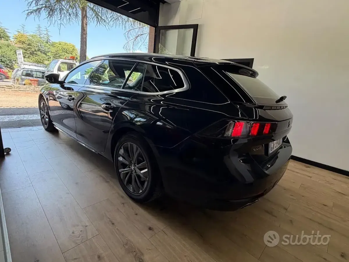 Usata Peugeot 508 GT-line 163 CV (119 kW) 2020 Blu Station wagon