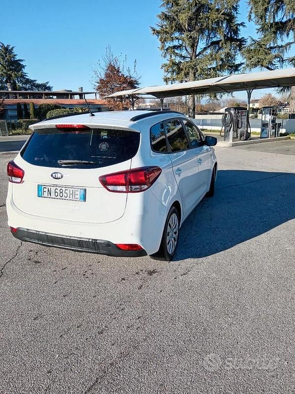 Usata Kia Carens 116 CV (85 kW) 2018 Bianco Monovolume