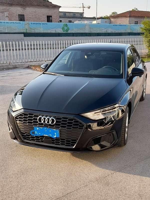 Usata Audi A3 Business 131 CV (96 kW) 2020 Nero Berlina