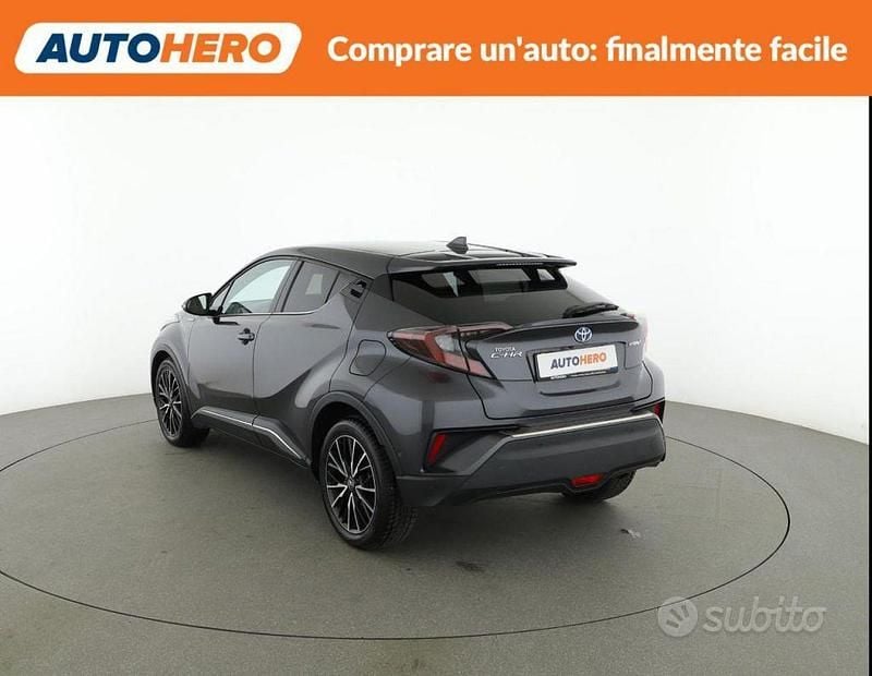 Usata Toyota C-HR Lounge 2018 Grigio SUV
