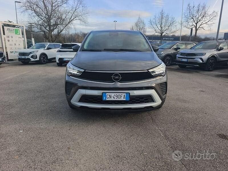 Usata Opel Crossland Elegance 131 CV (96 kW) 2023 Grigio SUV