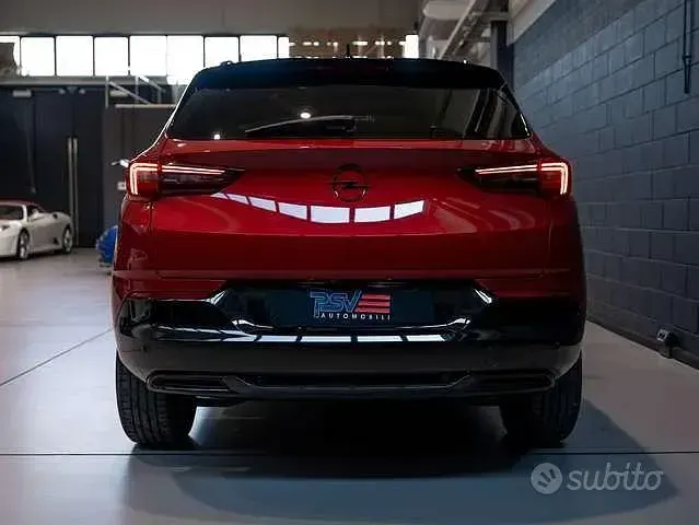 Usata Opel Grandland X GS Line 131 CV (96 kW) 2022 Rosso SUV