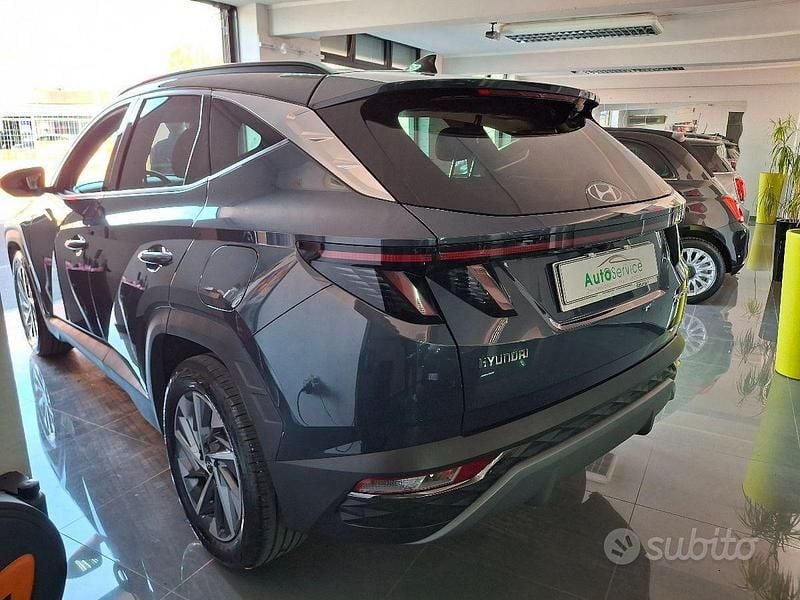 Käytetty Hyundai Tucson Advanced 150 HP (110 kW) 2023 Sininen Katumaasturi