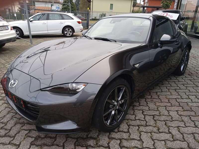 Usata Mazda MX5 Inclusive 160 CV (117 kW) 2017 Grigio Cabrio