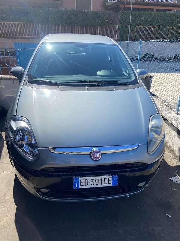 Usata Fiat Punto Evo Dynamic 65 CV (47 kW) 2010 Utilitaria