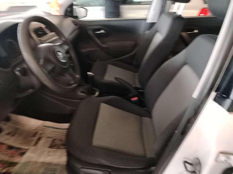 Usata VW Polo Comfortline 75 CV (55 kW) 2011 Bianco Berlina