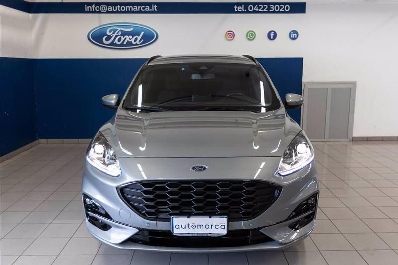 Usata Ford Kuga ST-Line 190 CV (139 kW) 2023 Grigio metallizzato SUV
