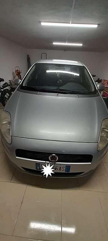 Usata Fiat Punto 75 CV (55 kW) 2008 Berlina
