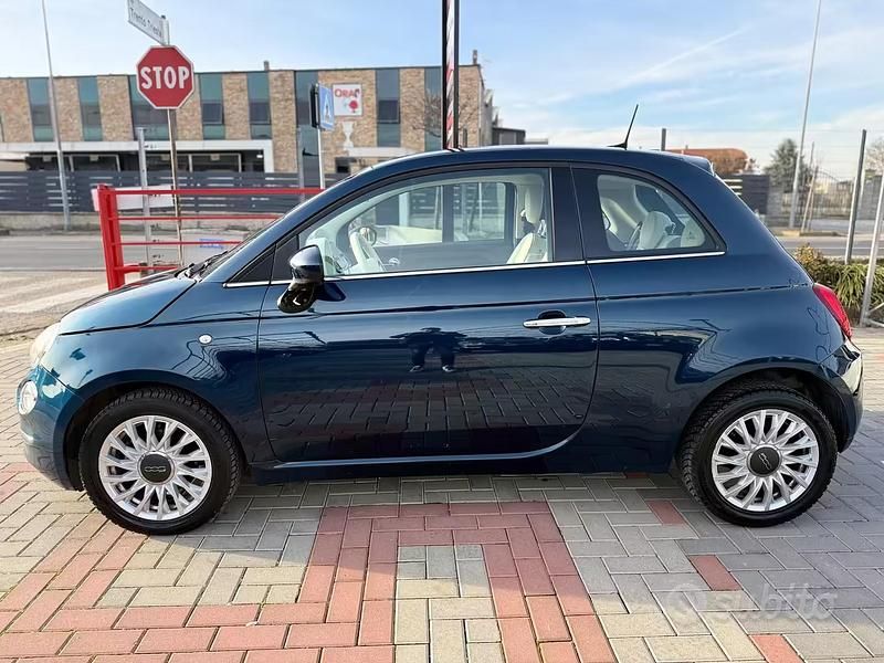 Usata Fiat 500 Lounge 69 CV (50 kW) 2019 Blu/azzurro Berlina