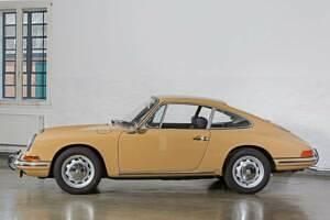 Usata Porsche 911 131 CV (96 kW) 1968 Beige Coupé