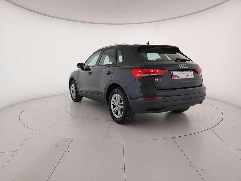 Usata Audi Q3 150 CV (110 kW) 2020 Nero mito metallizzato SUV