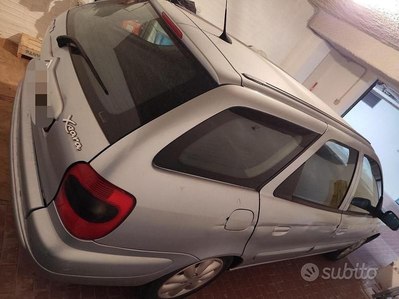 Usata Citroën Xsara 75 CV (55 kW) 2003 Grigio Station wagon