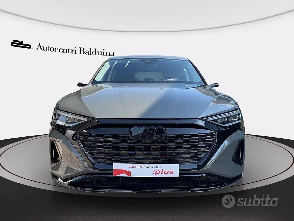 Usata Audi Q8 e-tron Advanced Plus 300 kW (408 CV) 2024 Grigio chronos metallizzato SUV