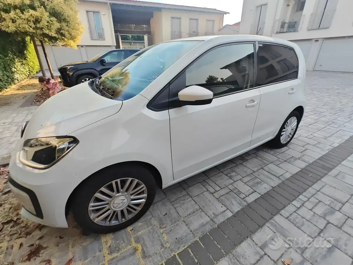 Usata VW up! 83 CV (61 kW) 2020 Bianco Utilitaria