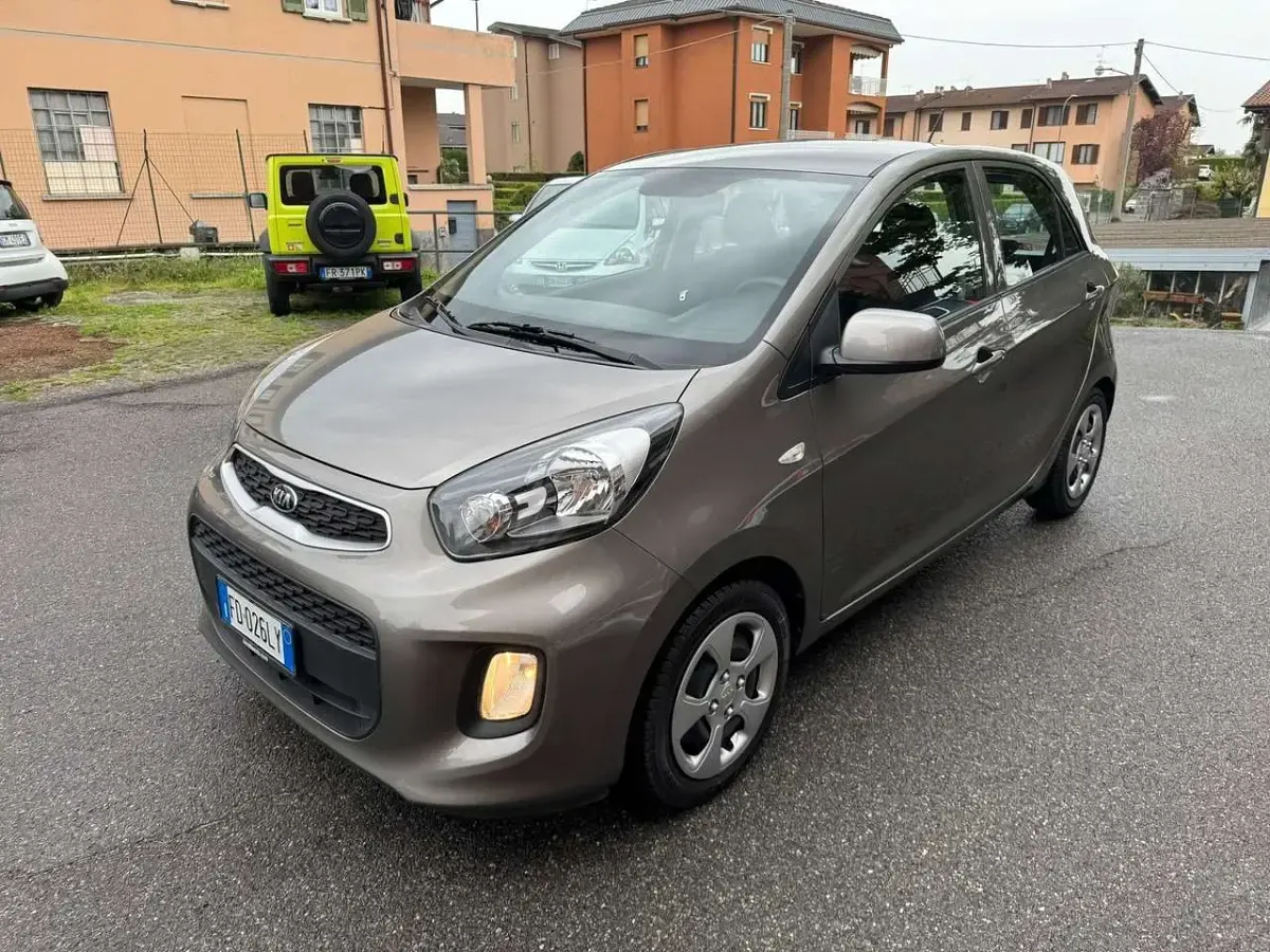 Occasion Kia Picanto City 65 ch (47 kW) 2016 Beige Citadine
