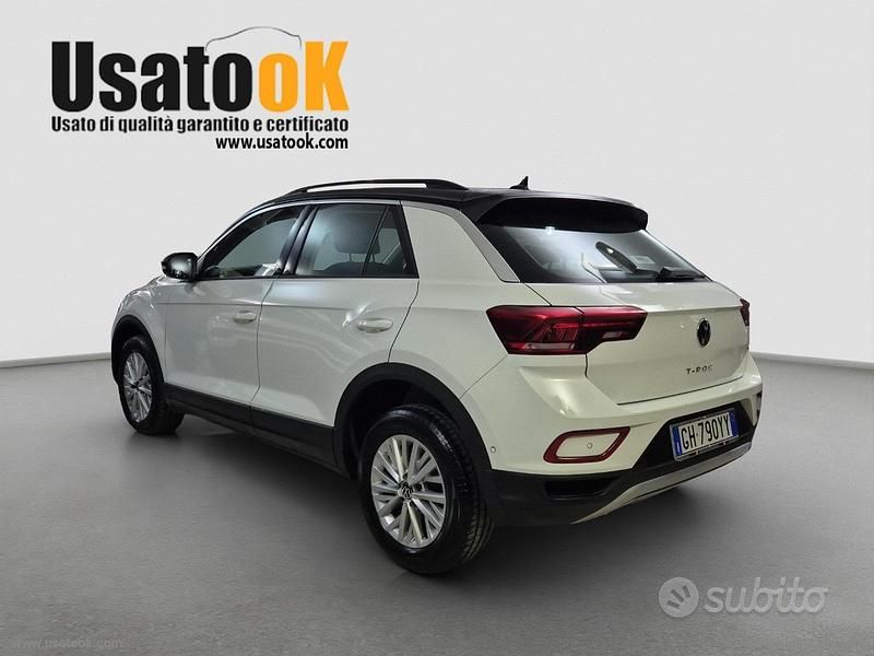 Usata VW T-Roc Life 115 CV (84 kW) 2022 Bianco SUV
