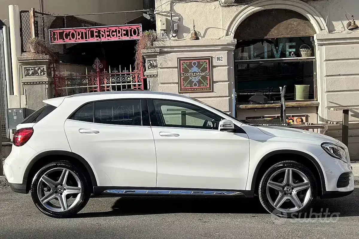 Usata Mercedes GLA200 Premium 136 CV (100 kW) 2019 Bianco SUV