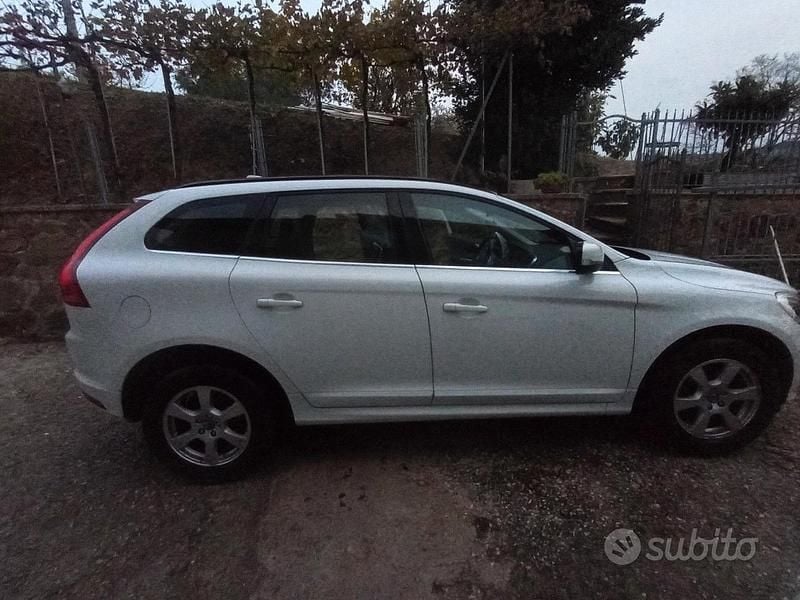 Usata Volvo XC60 2015 Bianco SUV