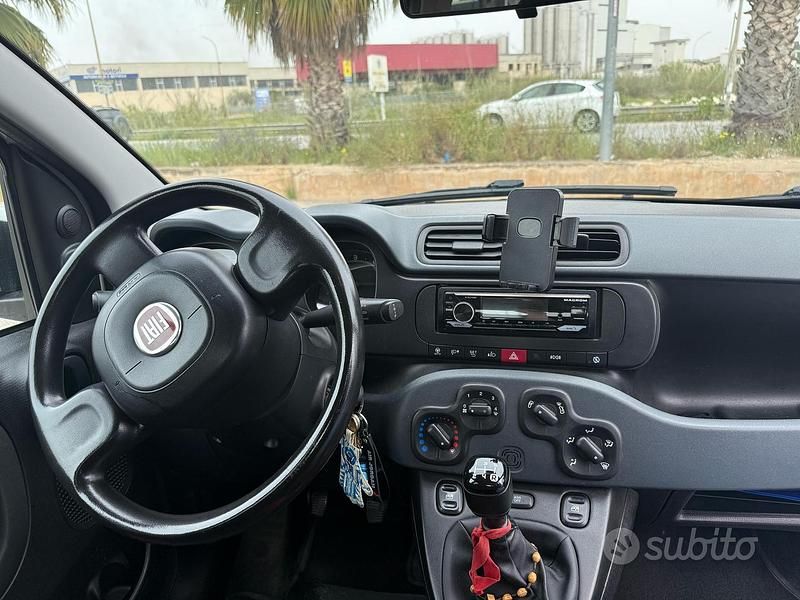 Usata Fiat Panda Lounge 80 CV (58 kW) 2018 Bianco Utilitaria
