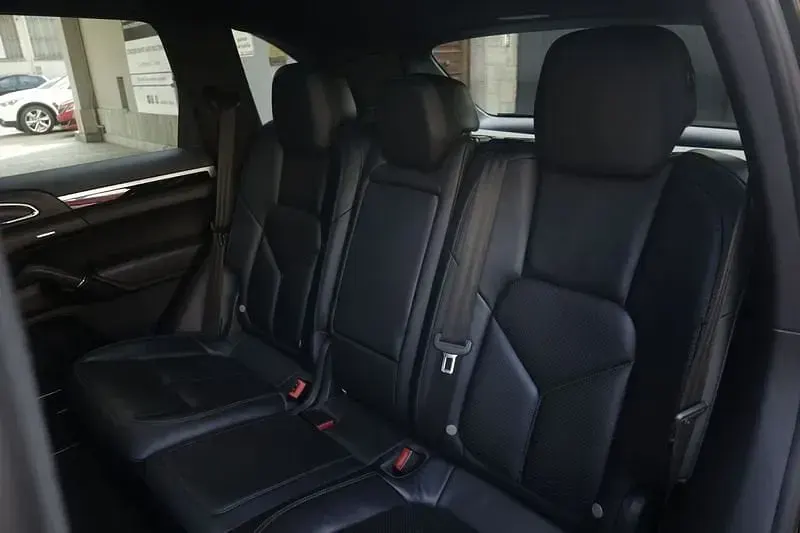 Usata Porsche Cayenne 382 CV (280 kW) 2014 Nero SUV