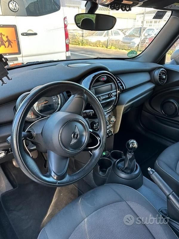 Usata Mini ONE 2017 Nero Utilitaria