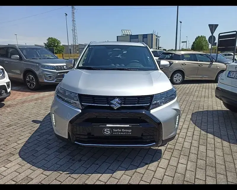 Nuova Suzuki Vitara 2026 Argento SUV
