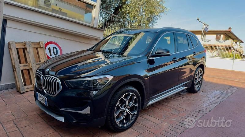 Nero Usata 2020 BMW X1 xLine SUV | 18.000 € (Super prezzo) - Immagine 1/4