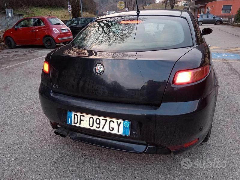 Usata Alfa Romeo GT Progression 150 CV (110 kW) 2007 Nero Coupé