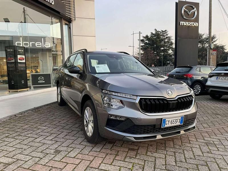 Usata Skoda Kamiq Selection 95 CV (69 kW) 2025 Grigio SUV