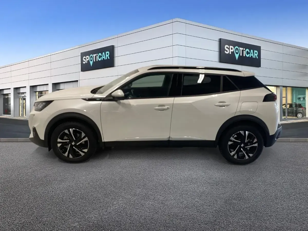 Usata Peugeot e-2008 Allure 100 kW (136 CV) 2021 Bianco SUV
