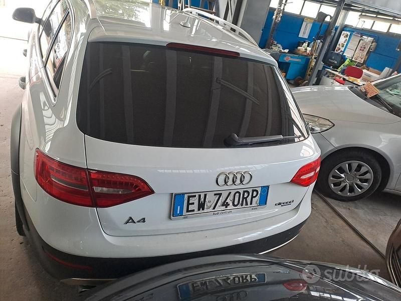 Usata Audi A4 Allroad Business 190 CV (139 kW) 2014 Bianco Station wagon