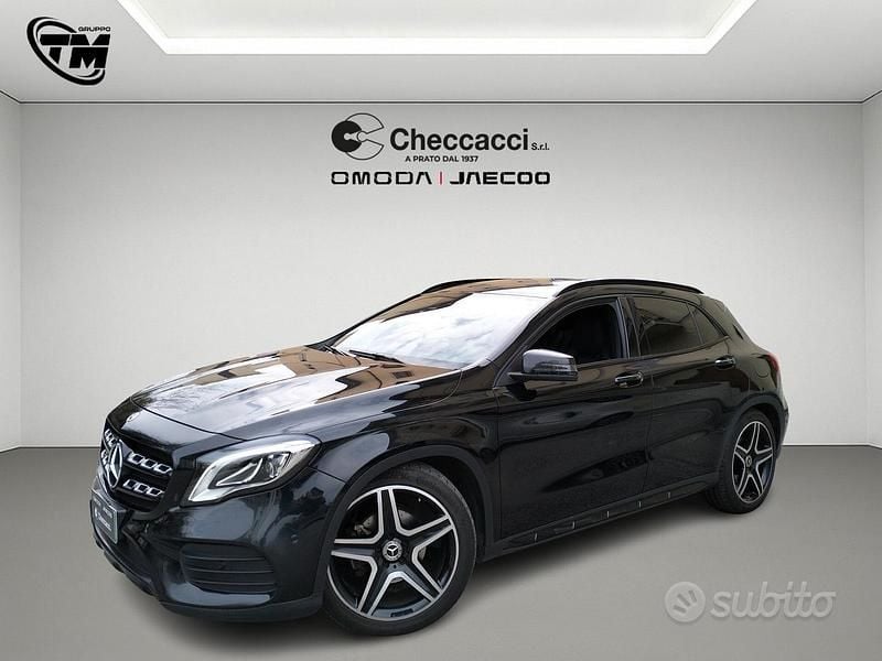 Usata Mercedes GLA200 Premium 136 CV (100 kW) 2017 Nero SUV