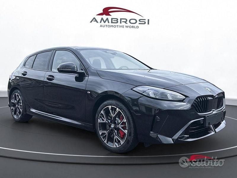 Nuova BMW 120 M Sport 163 CV (119 kW) 2025 Nero Utilitaria