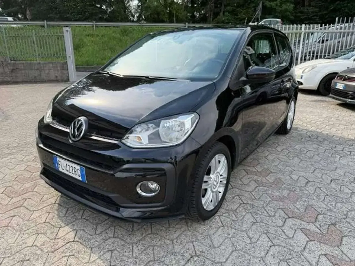 Usata VW up! Highline 90 CV (66 kW) 2017 Nero met. Utilitaria