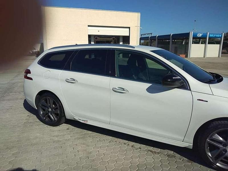Usata Peugeot 308 SW GT-line 120 CV (88 kW) 2016 Bianco Station wagon