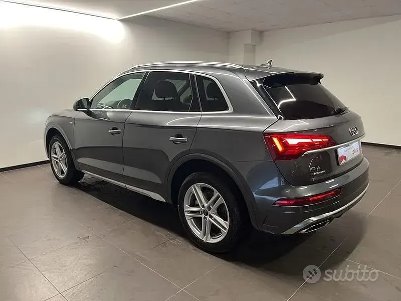 Occasion Audi Q5 S-Line 204 ch (150 kW) 2024 Gris SUV