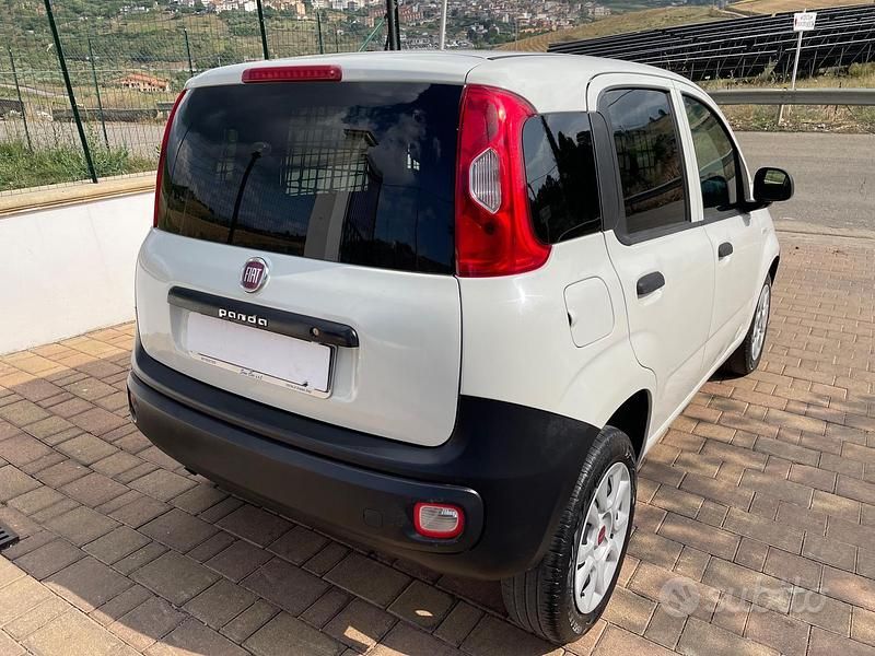 Usata Fiat Panda Pop 80 CV (58 kW) 2016 Bianco Utilitaria