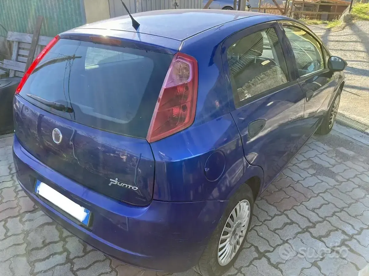 Usata Fiat Grande Punto 75 CV (55 kW) 2008 Blu Utilitaria