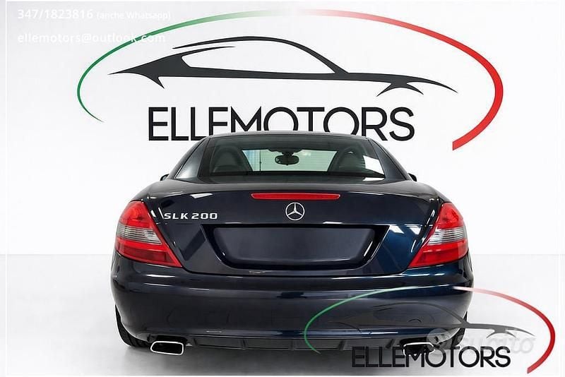 Usata Mercedes SLK200 184 CV (135 kW) 2010 Blu Cabrio