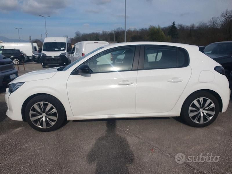 Usata Peugeot 208 100 CV (73 kW) 2023 Bianco Utilitaria