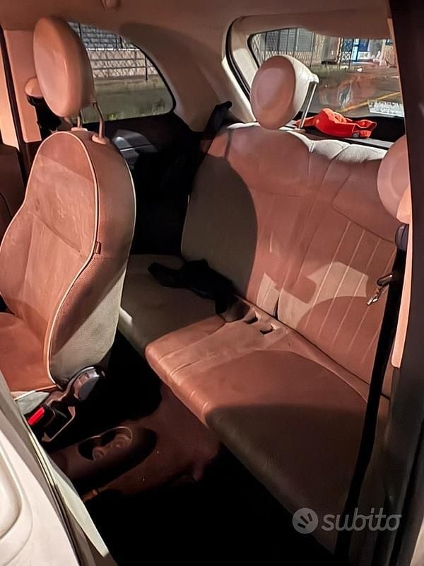Usata Fiat 500 Lounge 69 CV (50 kW) 2009 Bianco Utilitaria