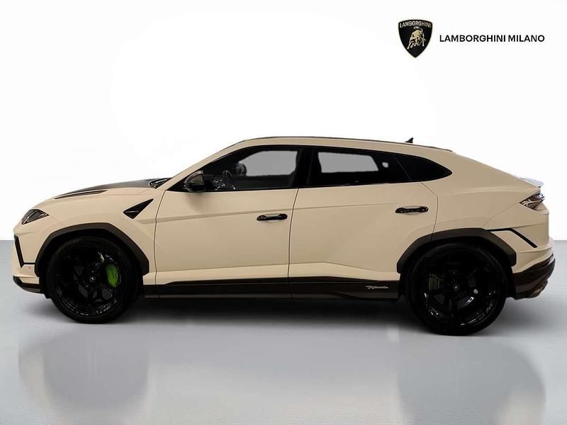 Usata Lamborghini Urus 666 CV (489 kW) 2024 Bianco monocerus matt SUV